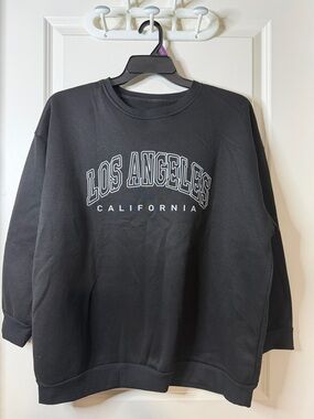 SHEIN Black Los Angeles California Crewneck Sweatshirt with White Lettering